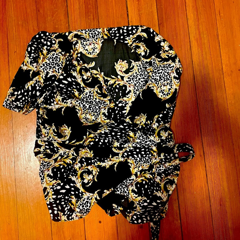 Silky printed wrap tunic!